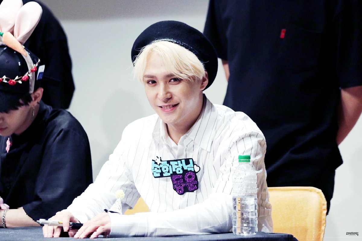 LOVEDONG_'s tweet photo. 주말에는 역시 동니사진 감상하기!!😁

#하이라이트 #손동운 #Dongwoon https://t.co/US1hlk4uvh