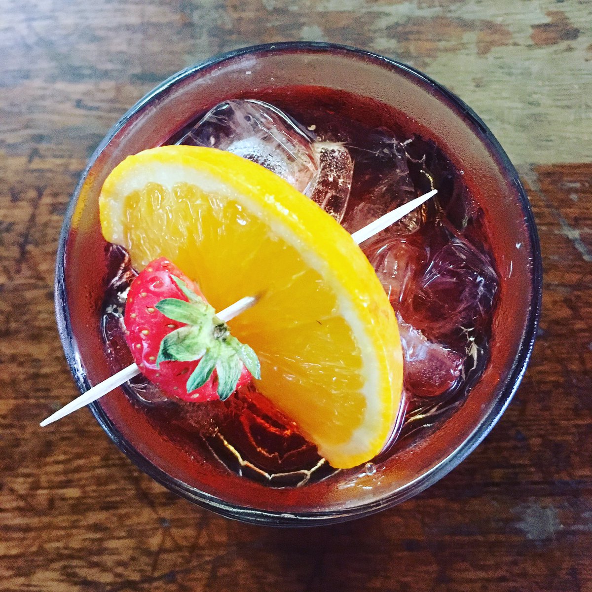 To make the most of this sunny weekend we're making Strawberry Americano's for £5! Pop by on your way to the <a href="/hacksummerfete/">Hackney Summer Fete</a> 🍓