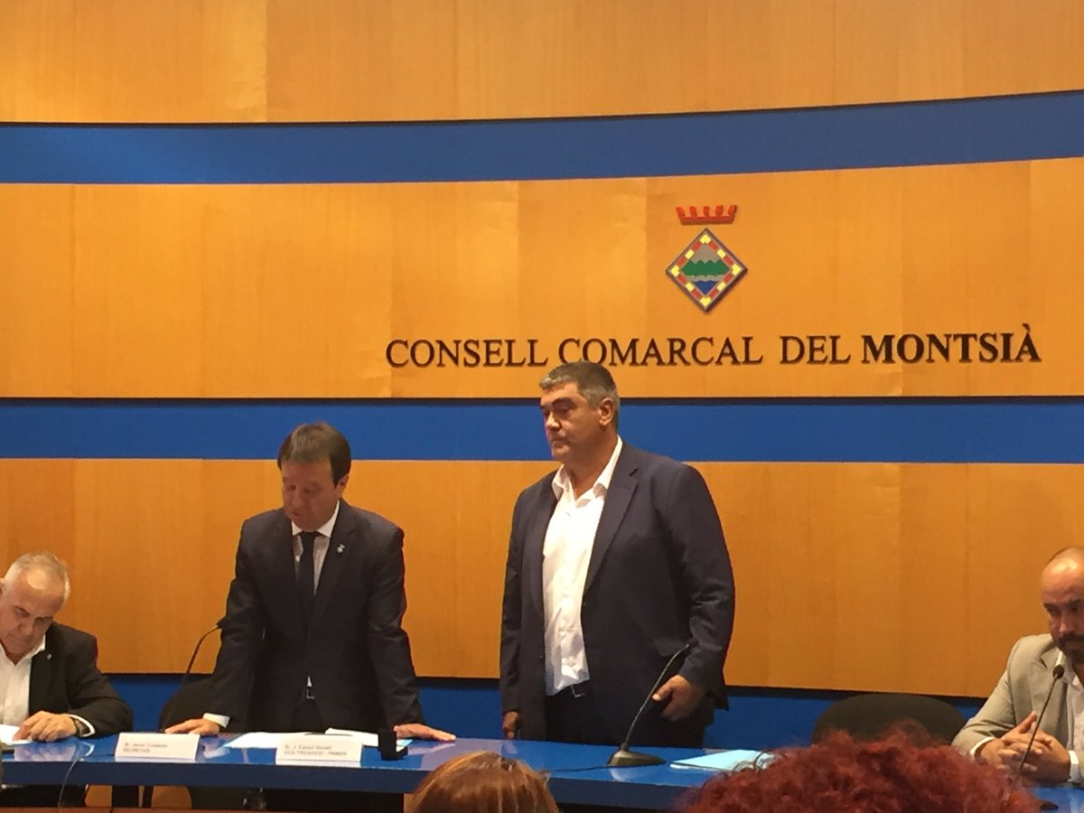 <a href="/FrancescMiroM/">Francesc Miró</a> <a href="/socialistes_cat/">Socialistes PSC/❤</a> escollit President del Consell Comarcal del Montsià moltes felicitats i molts encerts! 🌹