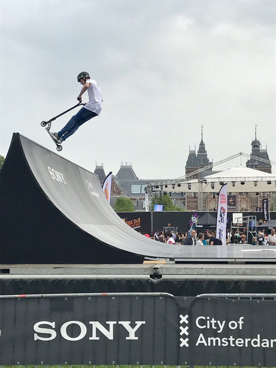 Inspiring social Sports Initiatives <a href="/olympact_org/">Olympact</a> <a href="/urbansportsweek/">Urban Sports Week</a> <a href="/TopsportAdam/">Topsport Amsterdam</a> <a href="/CecilevO/">Cécile van Oppen</a> <a href="/AmmerlaanL/">human innovation</a>