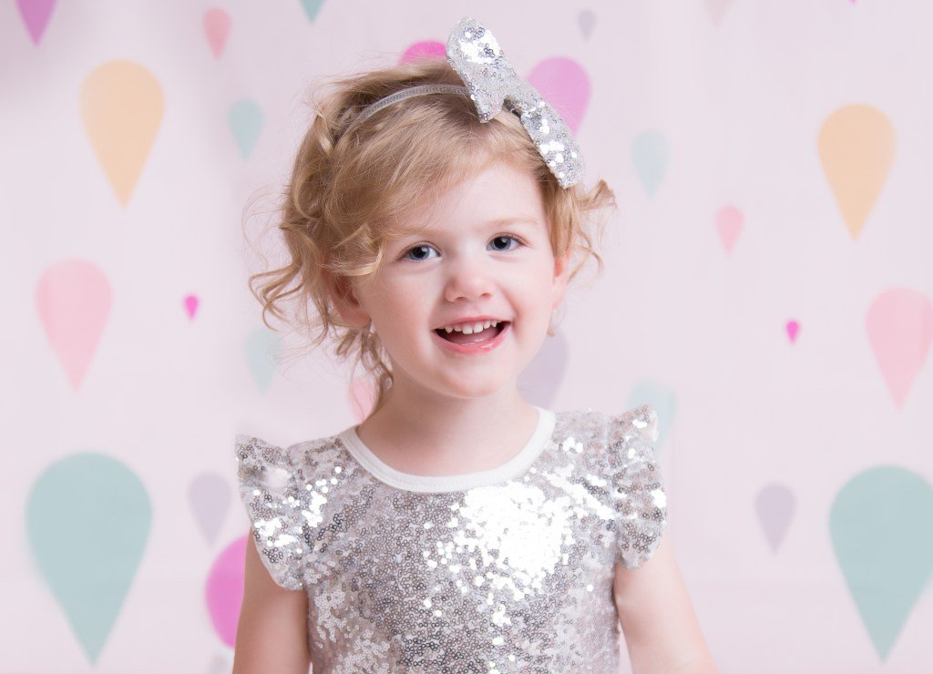 DebraJanePhotos's tweet photo. Cake smash outfits Gloucester https://t.co/7UmGoZ2tIj https://t.co/kwh1NzBG0I