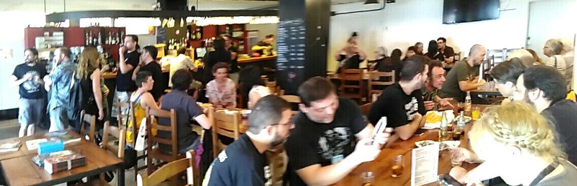 Cryptshow's tweet photo. Vermut Literari al Cor de Marina de #Badalona #Cryptshow2017 https://t.co/b1Lq9MlNzB