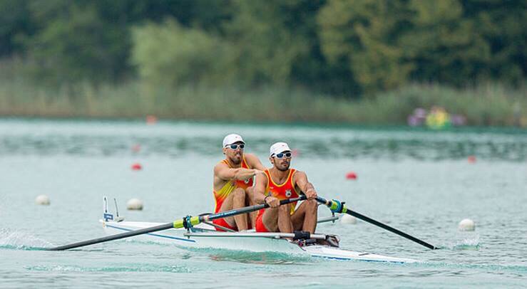 siscu_rowing's tweet photo. @alexsigur @pauvema @FedeEspRemo ponerlos como ejemplo en cada uno de los clubs en España, no hay palabras, 6años en WR TOP #Clonenlos 2- https://t.co/sYGoBgTvJD