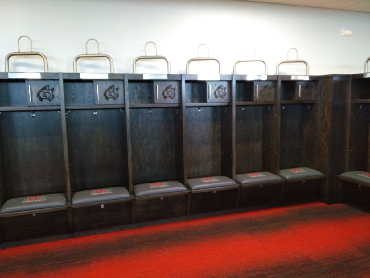 CoachTraz's tweet photo. Not to late! One week from today be evaluated and experience the difference @IndWesleyan_FB! Sign up at https://t.co/ssdPeFRzqv https://t.co/a7EymHJwsN