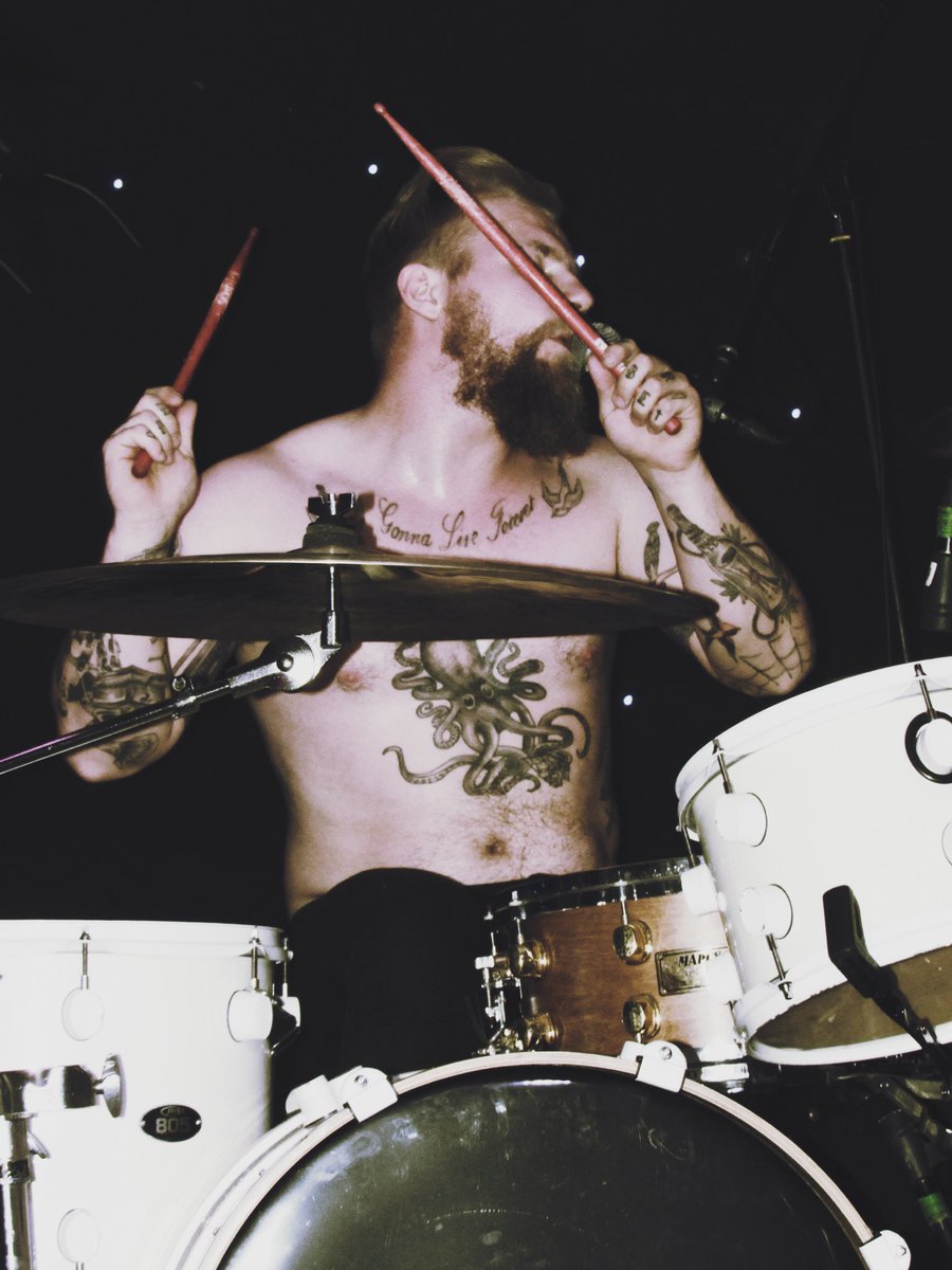 Ⓒℓ𝐀Ꭵ𝓡є ღ tweet media