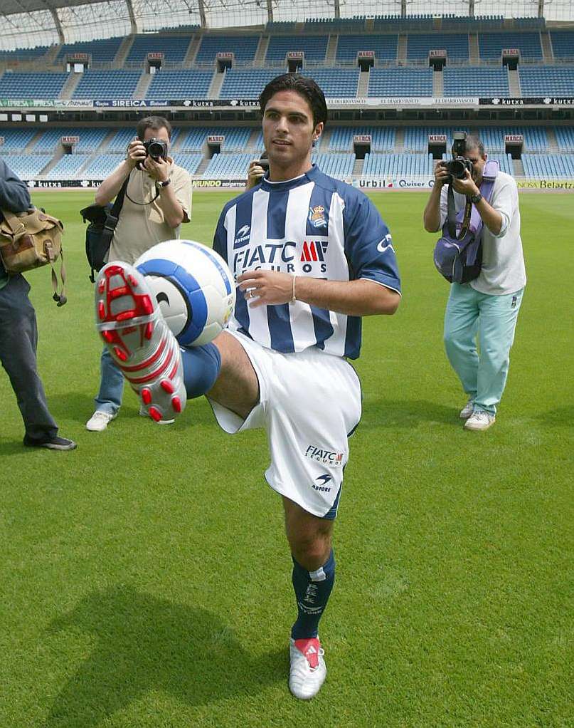 michelkollar's tweet photo. ils sont 4 - et pas 3 - désolé d'avoir oublié Monsieur Lionel #Potillon ;-) @PSG_inside @RealSociedad https://t.co/UPhrS5hhaU