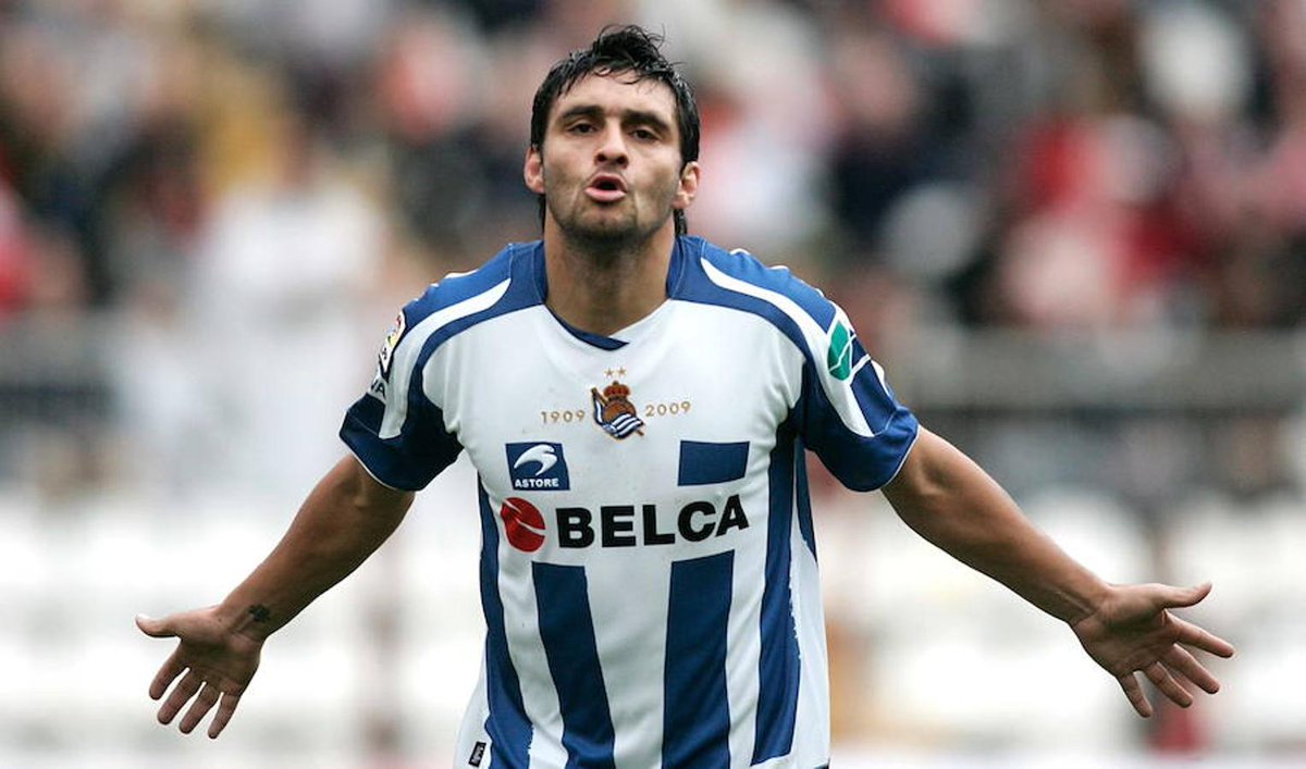 michelkollar's tweet photo. ils sont 4 - et pas 3 - désolé d'avoir oublié Monsieur Lionel #Potillon ;-) @PSG_inside @RealSociedad https://t.co/UPhrS5hhaU