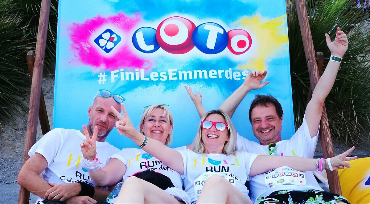 #FiniLesEmmerdes