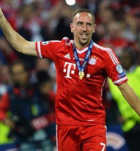 Who was most unfortunate not to with the Ballon d'Or in the stated years?

RT for Sneijder - 2010🇳🇱 
LIKE for Ribéry - 2013🇫🇷