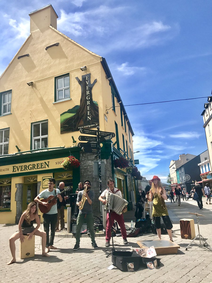 Kinlay_Galway's tweet photo. Amazing atmosphere in Galway today. Pure magic 👌
☀️☀️☀️☀️ https://t.co/YE0OUxS45q