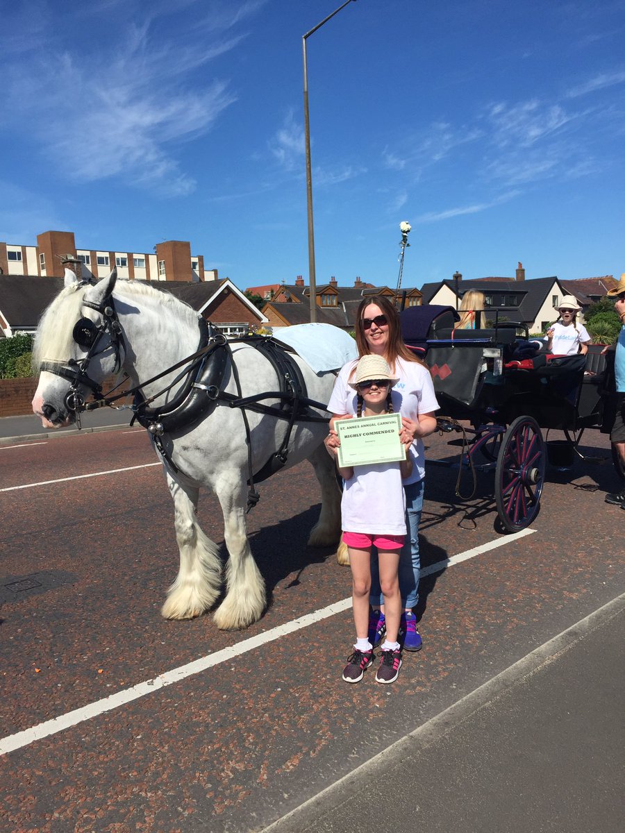 Fylde Law &amp; Bonny 🐴 received "highly commended" at St Anne's Carnival! Fantastic turn out and the fun continues all day #familyfun #StAnnes