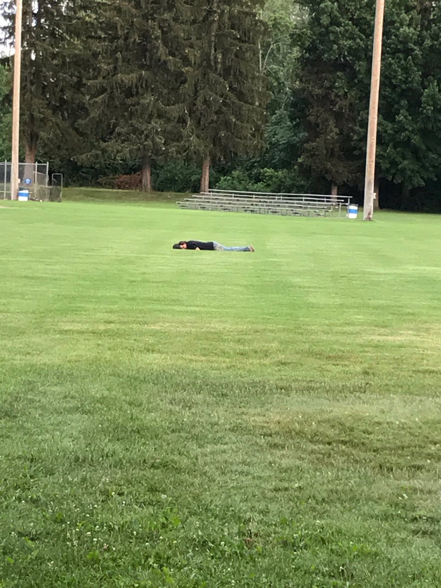1210brooksmith's tweet photo. @RJ_Smith__  dude what happened last night? https://t.co/JMNQjlVfRe