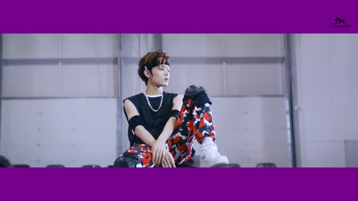 koreanluv_'s tweet photo. 🍒💣

#CherryBomb 
#NCT127 https://t.co/e1D1jkGT2W