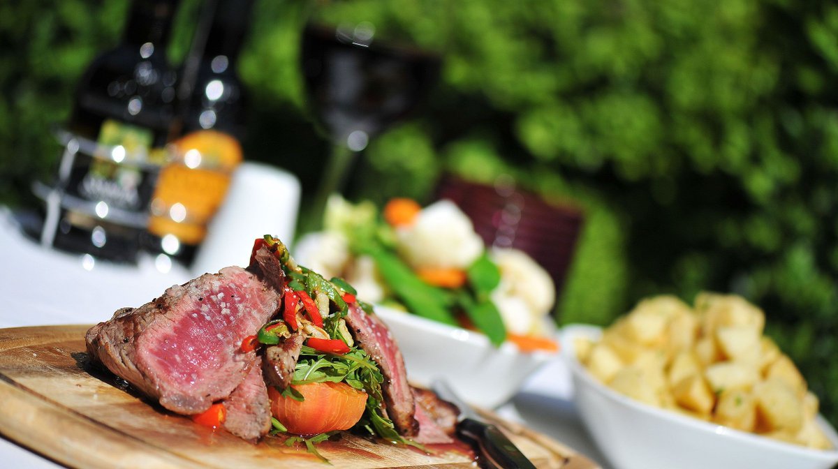 UpstartSocialUK's tweet photo. WIN lunch for 2 at La Cantina Del Vino. Just re-tweet and follow EatFab Marlow to enter. T&Cs here - https://t.co/UqVWIcD0OZ #fabeats https://t.co/LvSvbOxZNE