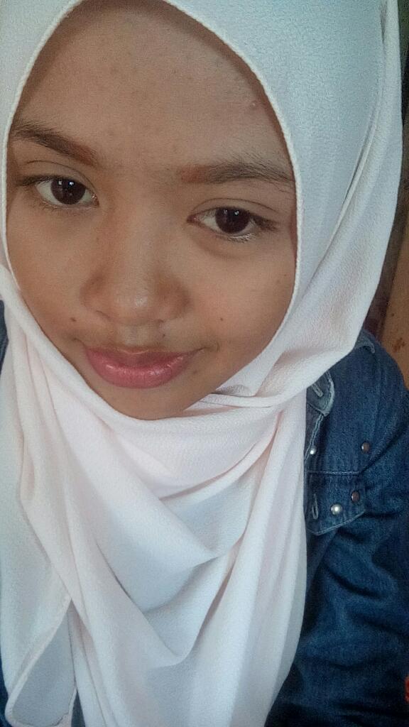 NurTiYan4's tweet photo. #SimpleFace
#Asalammualaikum.. https://t.co/FqElmHzV4K