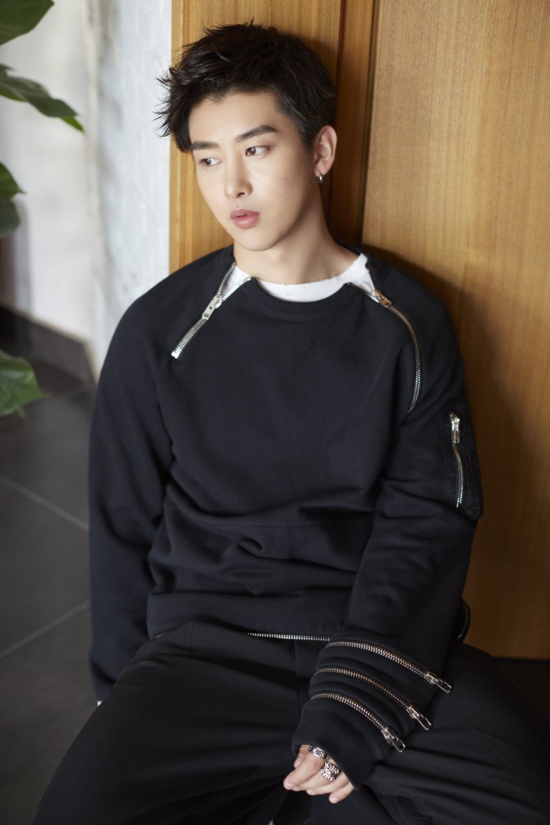 UNIQ_5's tweet photo. [#PHOTO] ZHOUYIXUAN New Profile Photo <3
#유니크 #UNIQ #조이쉔 #ZHOUYIXUAN https://t.co/a1x8lwgxC6