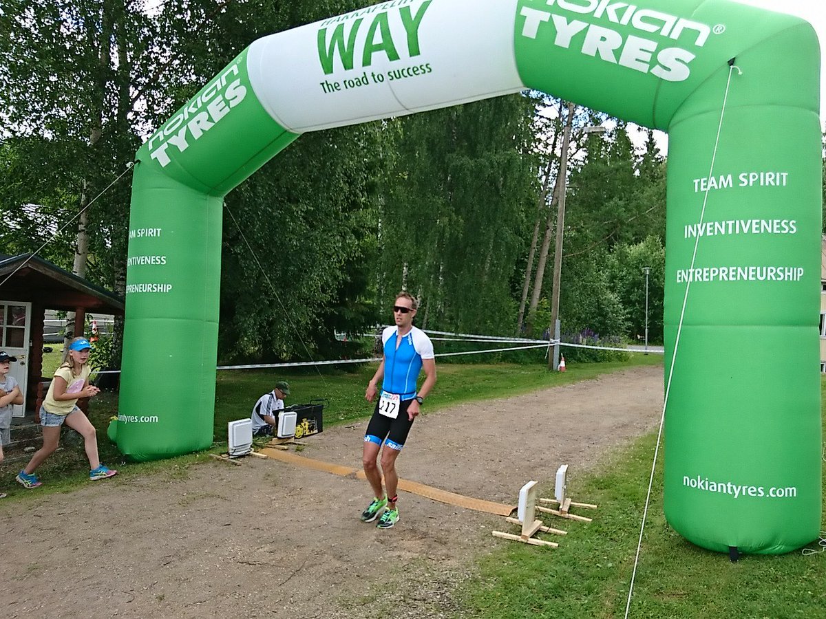 TMustikkamaa's tweet photo. Ja #voimarinne 5. Jaakko Mäkelä. Pahat krampit juoksuosuudella eivät helpottaneet matkantekoa. 
#triathlon #ProMTB https://t.co/bBevJwAIVK