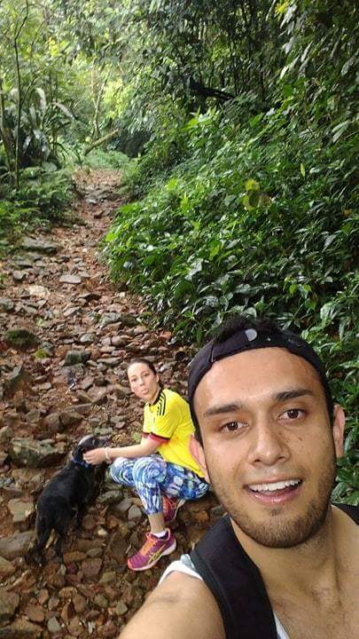 davidtr0121's tweet photo. #AdeccoHiking @AngelaCorredorM and Luna ๐ถ came along today ๐ช #CEOattitude is: Never Stop Moving! #DavidC1M #CEO1month #CEObackpackChallenge https://t.co/0dFr0LiLm3