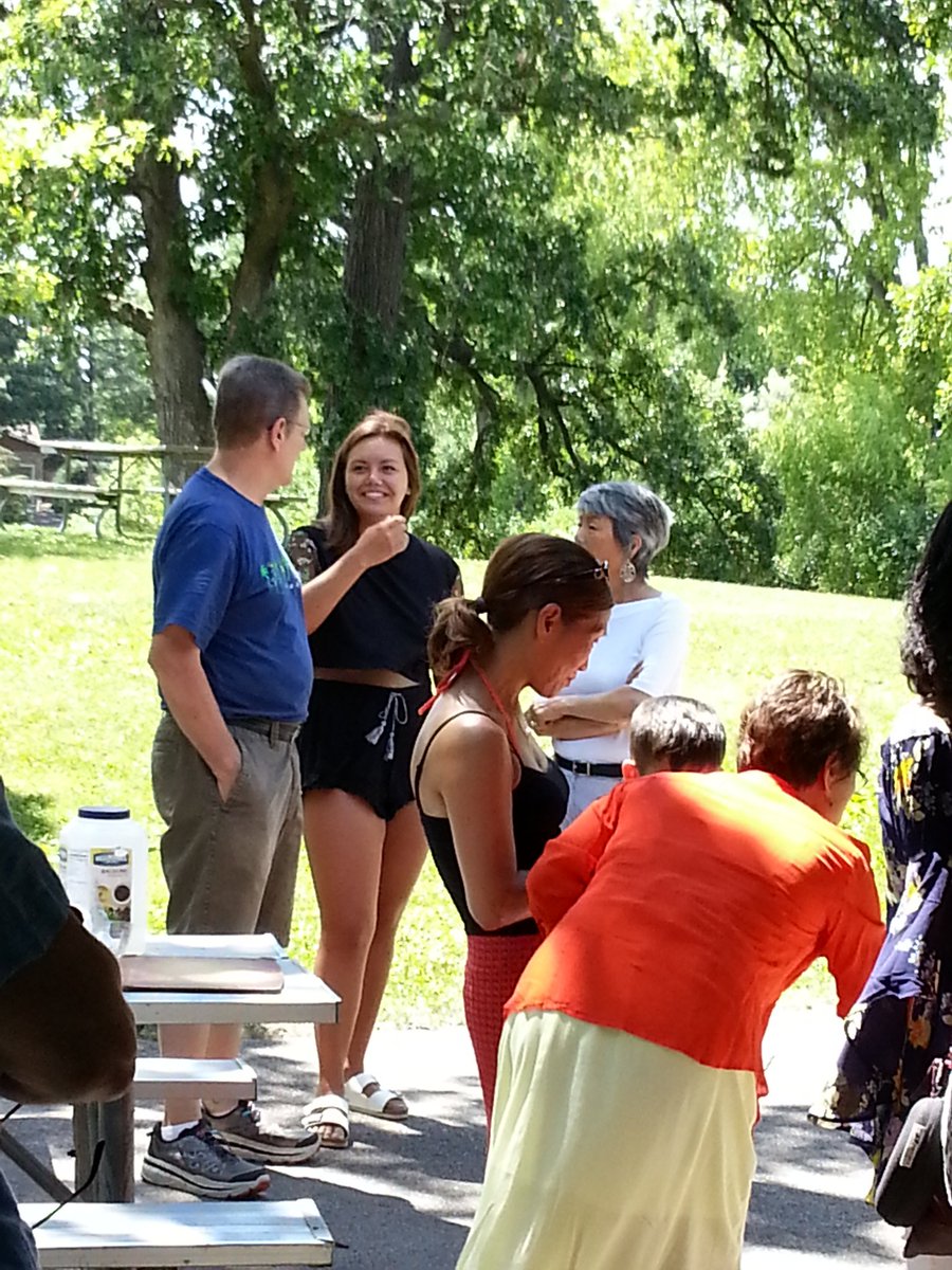 EunnieM's tweet photo. #KAWA #KAWAMN annual picnic 2017 https://t.co/yMgfRv63ze