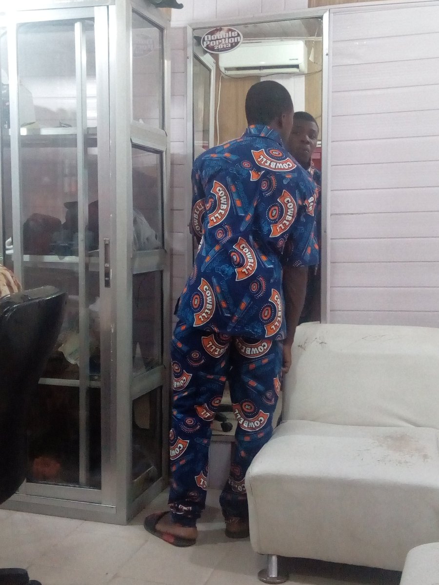 Davewealth007's tweet photo. Just met the cowbell brand ambassador for kano state !!! My pleasure meeting you sir lmfaooo 😂😂😂😂😂 https://t.co/Fq0cgzFHEP