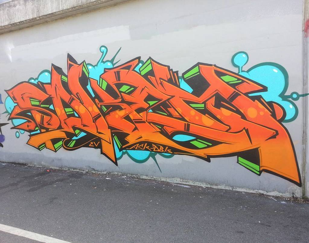 notbanksyforum's tweet photo. ↪ @sokem_ask at @mos_uk @endofthelineldn / @nomadic_community_gardens 
#notbanksyforum #mosuk17 #meetingofstyles20… https://t.co/mFTnXrdaQk https://t.co/QM3ydUIIyO