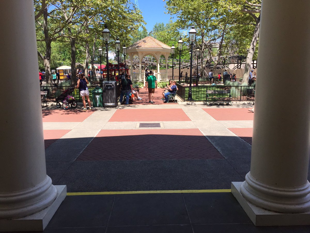 TonyClarkCP's tweet photo. Find #InternRachel here, show her this tweet and win! #NoRunning https://t.co/dcwb3MJXwM