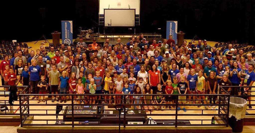 redemptionokc's tweet photo. Group photo of Move Party volunteers!
#redemptionokc #mobilechurch #edmond #oklahomacity #moveparty https://t.co/zTh3MccDV5 https://t.co/GfvN8IpZ0U