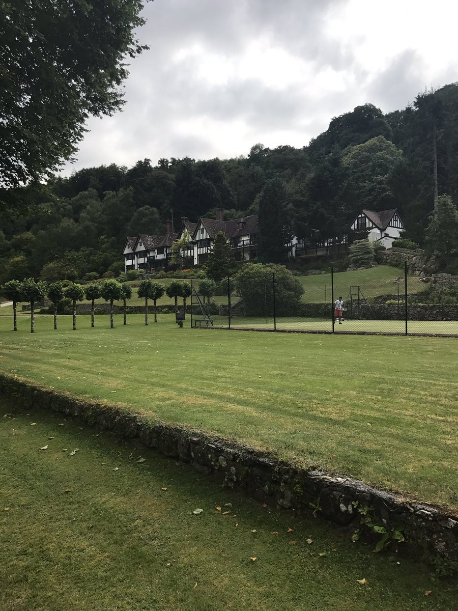 Thank you <a href="/MichaelWignall_/">Michael Wignall</a> and <a href="/Gidleighhotel/">Gidleigh Park</a> . Amazing place and food...