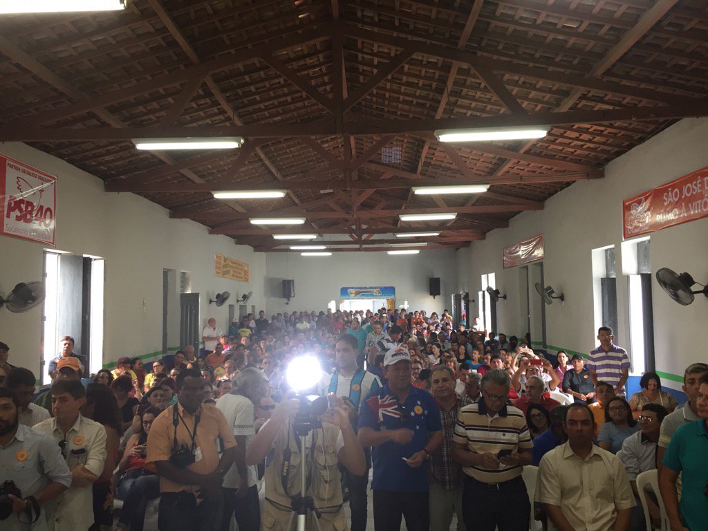 realrcoutinho's tweet photo. Encontro Regional do PSB da região de Cajazeiras, começando a caminhada para continuar mudando a Paraiba https://t.co/6tvmJMuaq5