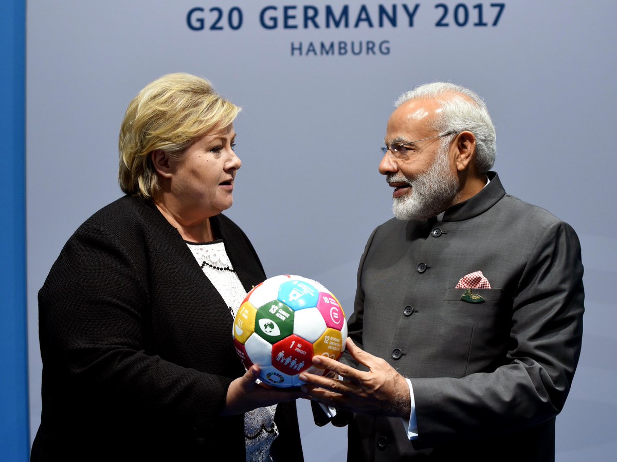 Modi meets Presidents of the Argentina, Mexico, Korea, PMs of UK, Vietnam, Italy and Norway