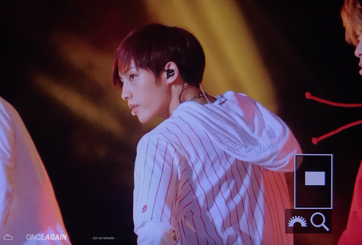 winwin971028_'s tweet photo. 170708 smtown concert 

#NCT127 #NCT 
#WINWIN #윈윈 #���思成 #昀昀 https://t.co/khlUynXQ9K
