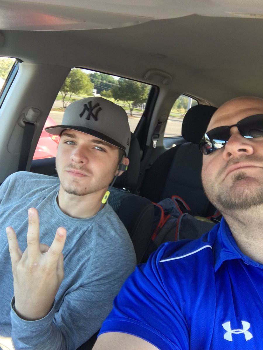 optionplayer73's tweet photo. Putting in a little work in Rockhill,SC, showing these guys how we do things in East Texas! #topgunelite summergrind2017 https://t.co/8aBVYnKdEU