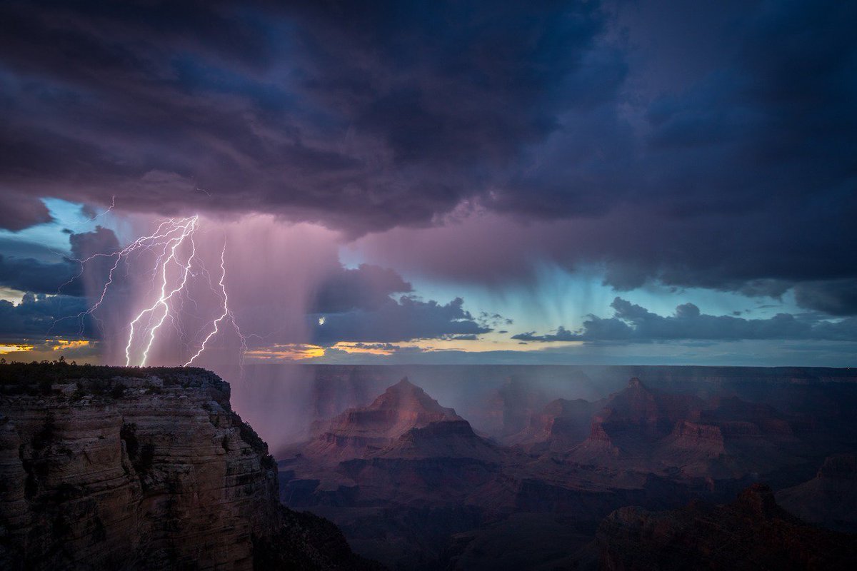 Interior's tweet photo. Amazing lightning show @GrandCanyonNPS by Scott Keelin #Arizona https://t.co/9c8kBS24rE