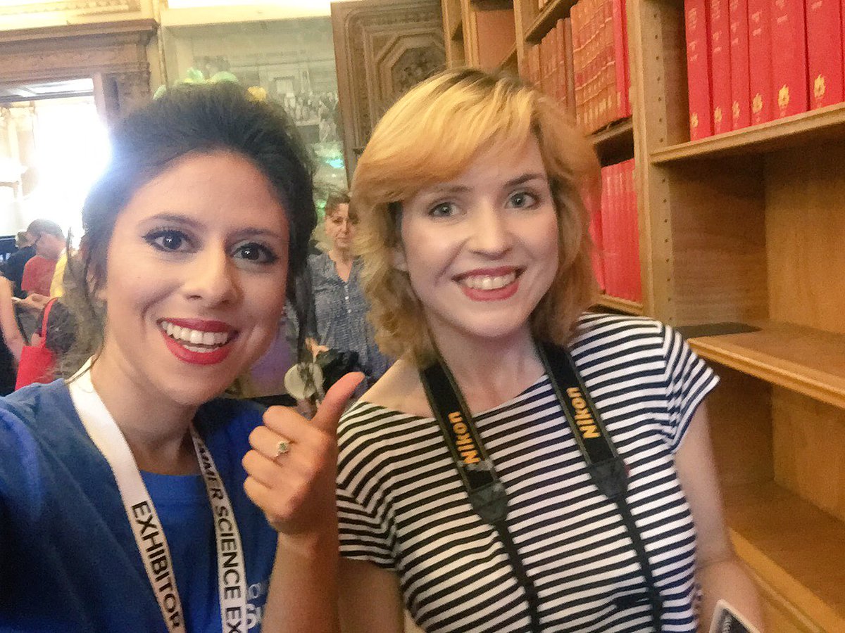 girl_in_physics's tweet photo. Just met the AWESOME @tina_een ! She visited the #MakeASupernova stand @royalsociety today! Pleasure to meet you! #SummerScience https://t.co/8q6k9ddR99