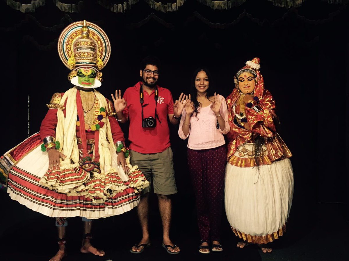 trailstained's tweet photo. Readying for dinner at #Ramada Resort Cochin after this lovely #Kathakali performance at Fort Kochi. #Travel #Sayhellotored #Sampletheworld https://t.co/djjHOhd9lu