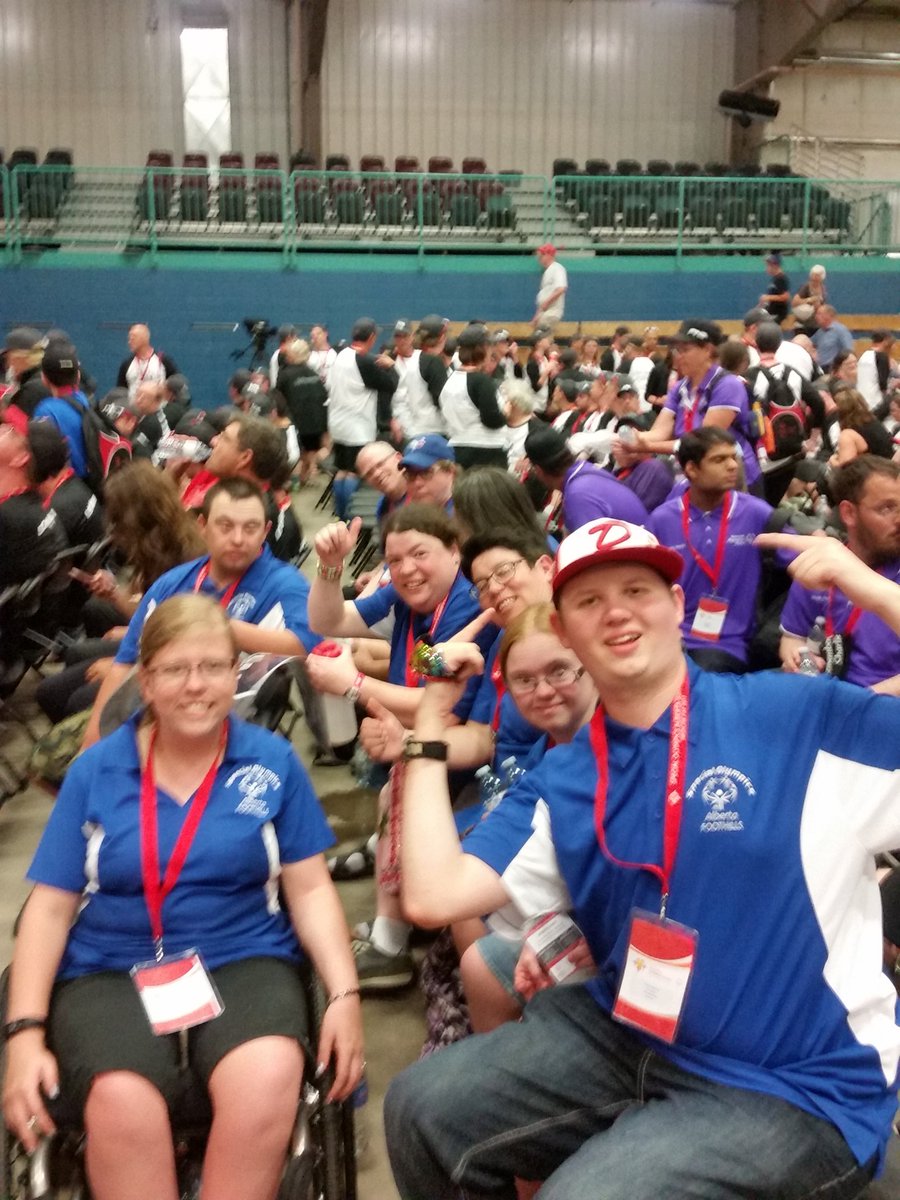 Tracy Stroud on Twitter "My awesome crew I got to host as a volunteer