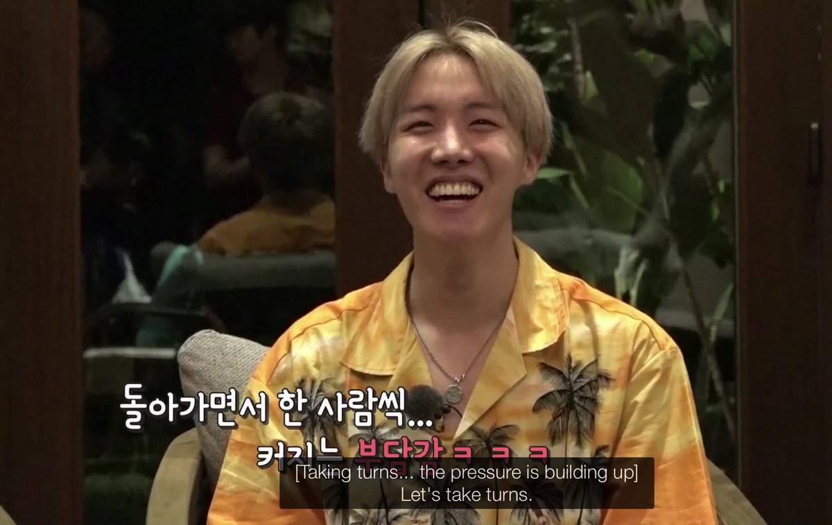 btslqpics's tweet photo. https://t.co/dLBsfjmO4T