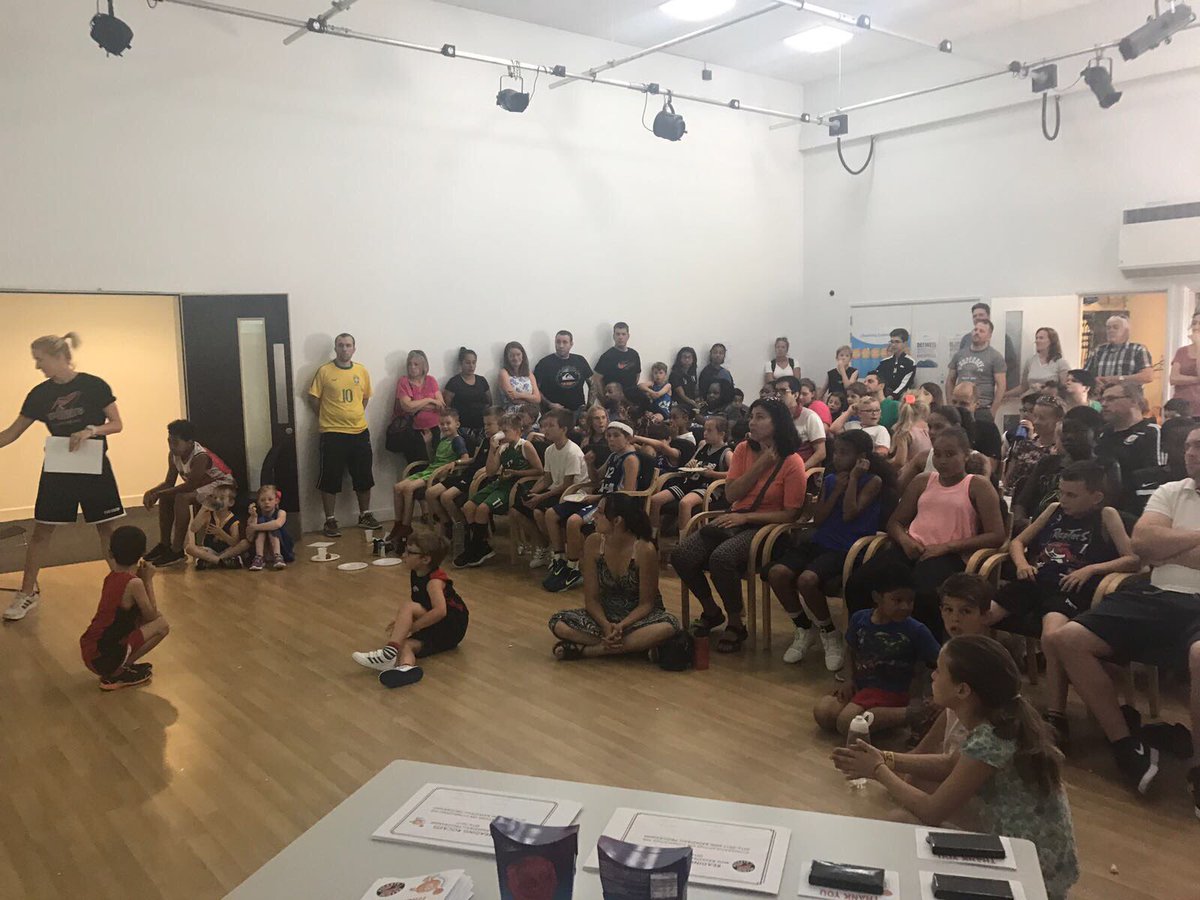 rocketsreading's tweet photo. A great morning celebrating @rocketsreading mini basketball programme.
#Familyfuntogether 
@Hyundai_UK https://t.co/4g2K2PDK0i