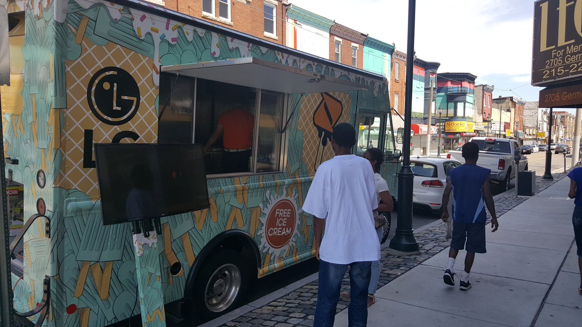 BoostNick's tweet photo. We @ 2701 Germantown📬FREE🍧ICE🍦CREAM til 1🕐these boys don't play. Genny breakdown-buy a new one. 💥 #PHILLYPOWER #boost4philly @JayMiglionico https://t.co/WsHzREKBRs