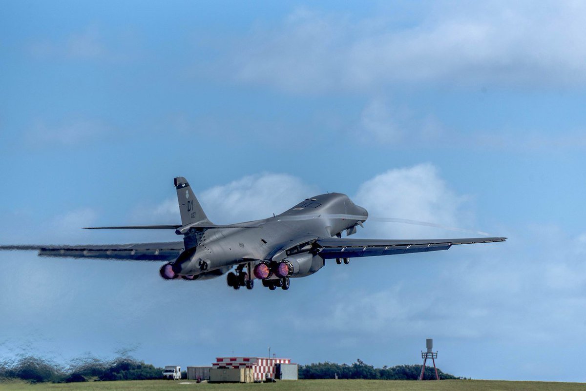 B-1B Lancer