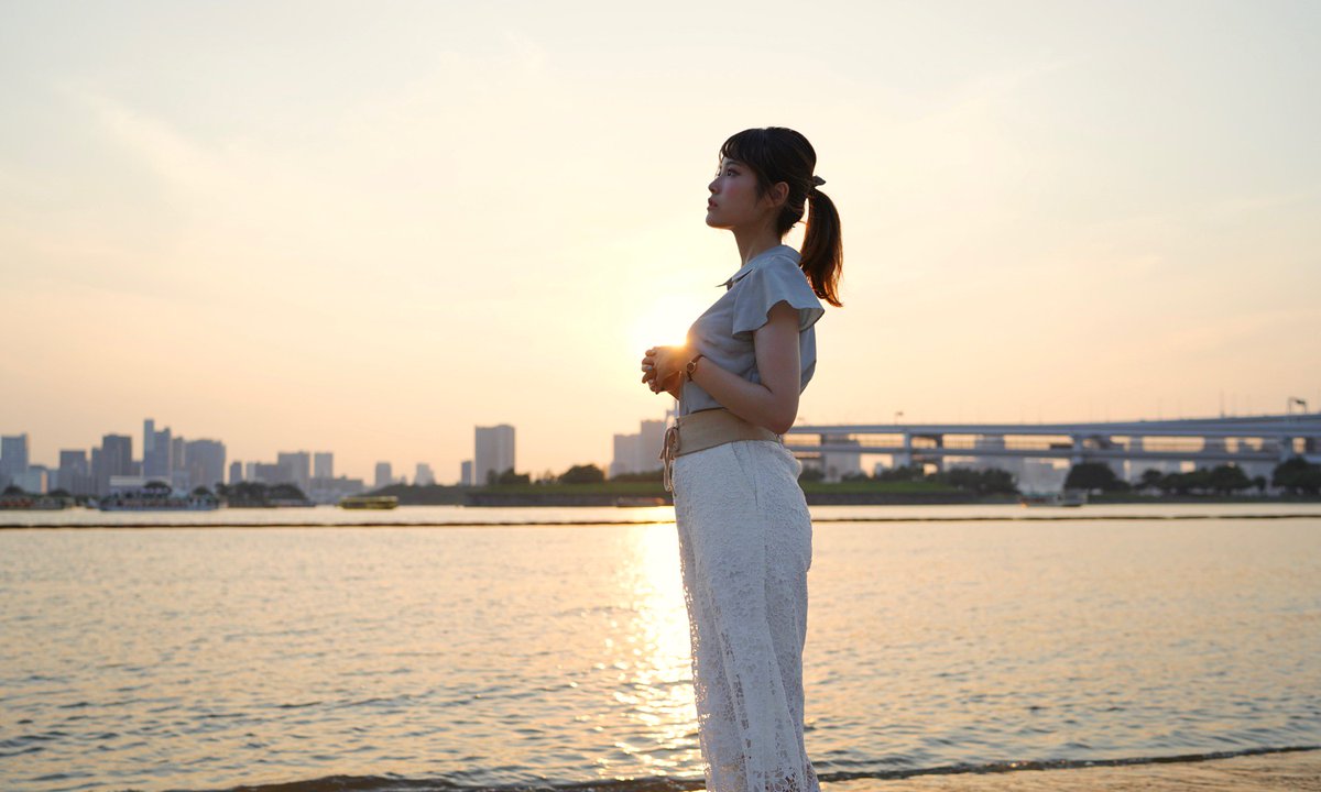 みっくんa7 木乃つかさ Kin0tu プルクラ撮影会 ポートレート お台場 お台場海浜公園 レインボーブリッジ 17 7 8 黄金色に輝く時 横顔 夏の夕暮れ 浜辺 キラキラ ポニテ Sonya7 Carl Zeiss Fe55f18z ii T Co Lxdhgi9l4m