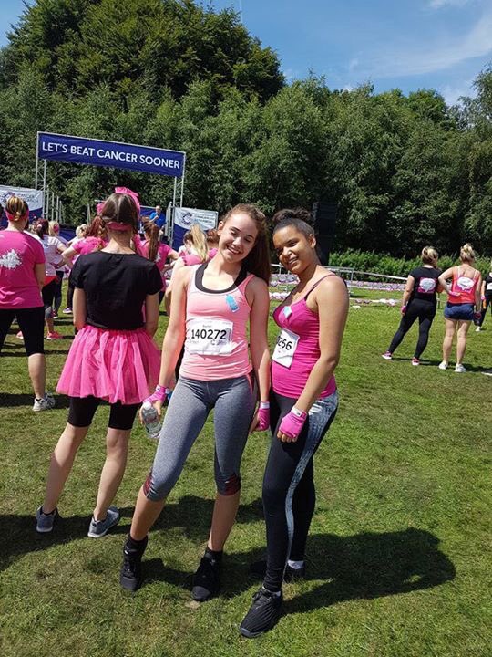 RFCancerFight's tweet image. Well Done to all the Girls involved in #PrettyMuddy for #RhiannasCancerFight!🙌🏻💯 #TreatmentForRhianna #HereComeTheGirls #BeatingCancer