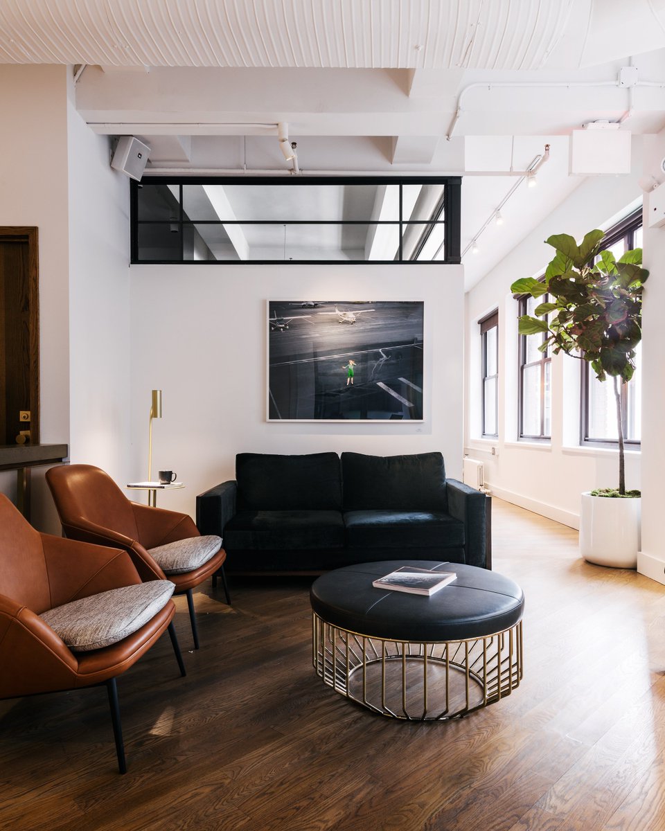 blenderspace's tweet image. Don&apos;t get too comfy working on this custom-built #maderascollective (and #scandesign chairs), you might just fall asleep!