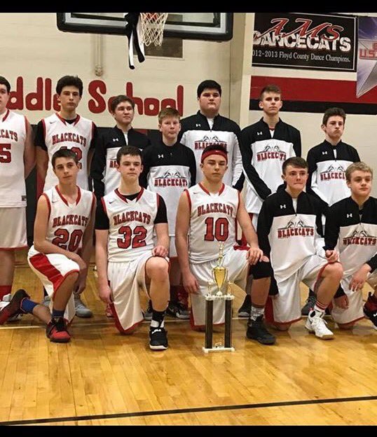 pburgkypaul's tweet image. Let's get the gang back together for another run at a #StateTitle #PHS 🐯🏀 #2017KBAStateChamps #AMS💍 @FugateColby @ZachThompson9 @lilleo_14