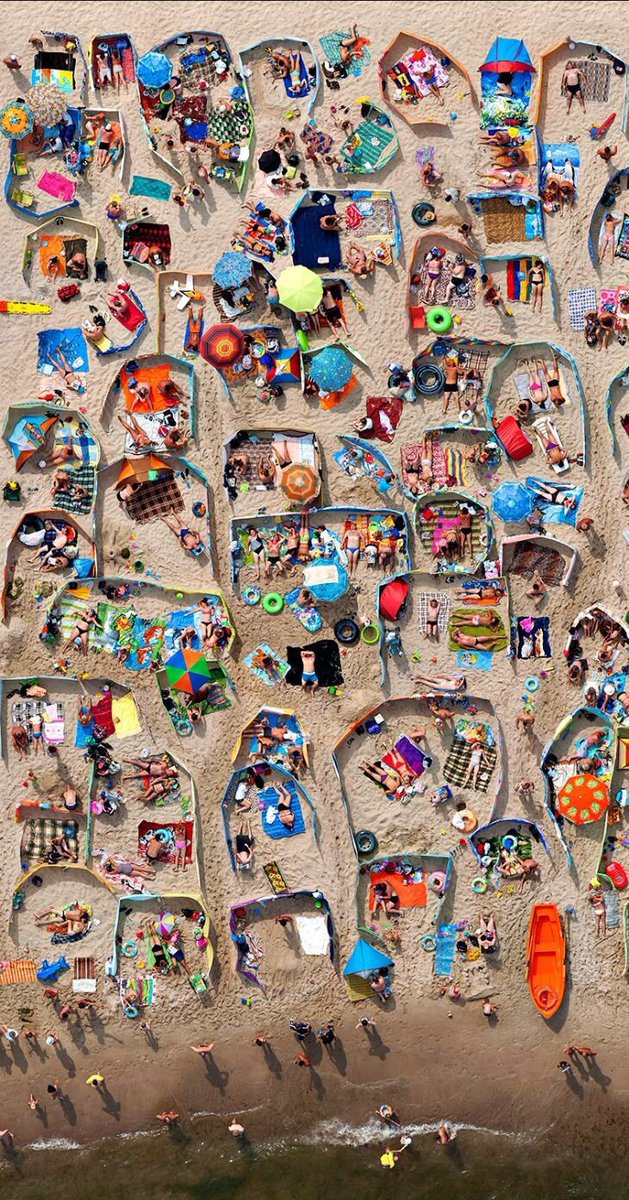RAHAR06's tweet photo. #photograph by #KacperKowalski a #Polish #photographer who #specialises in #aerial #photography #beachlife #SummerSuns https://t.co/sYYgKFfrWm