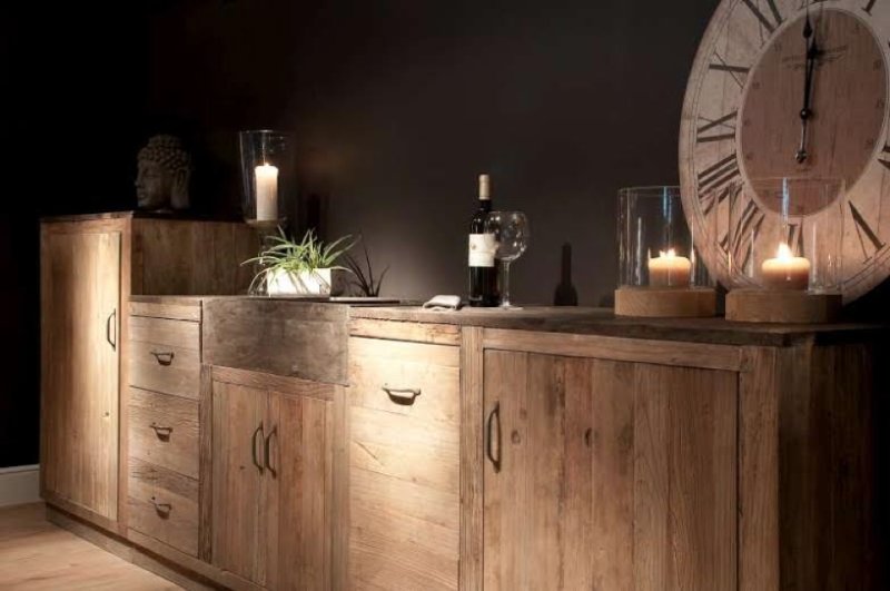 SarahMo_FS's tweet image. Laat uw #meubels extra tot zijn recht komen met prachtige #kaarsen maar onthoud: less is more!