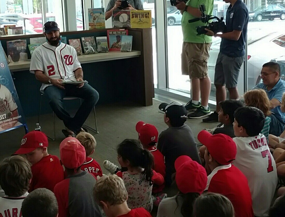 mkbyars's tweet photo. Thanks @AdamSpankyEaton for visiting our neighborhood! @Nationals @paddyice6 https://t.co/Spe3X7MVMZ