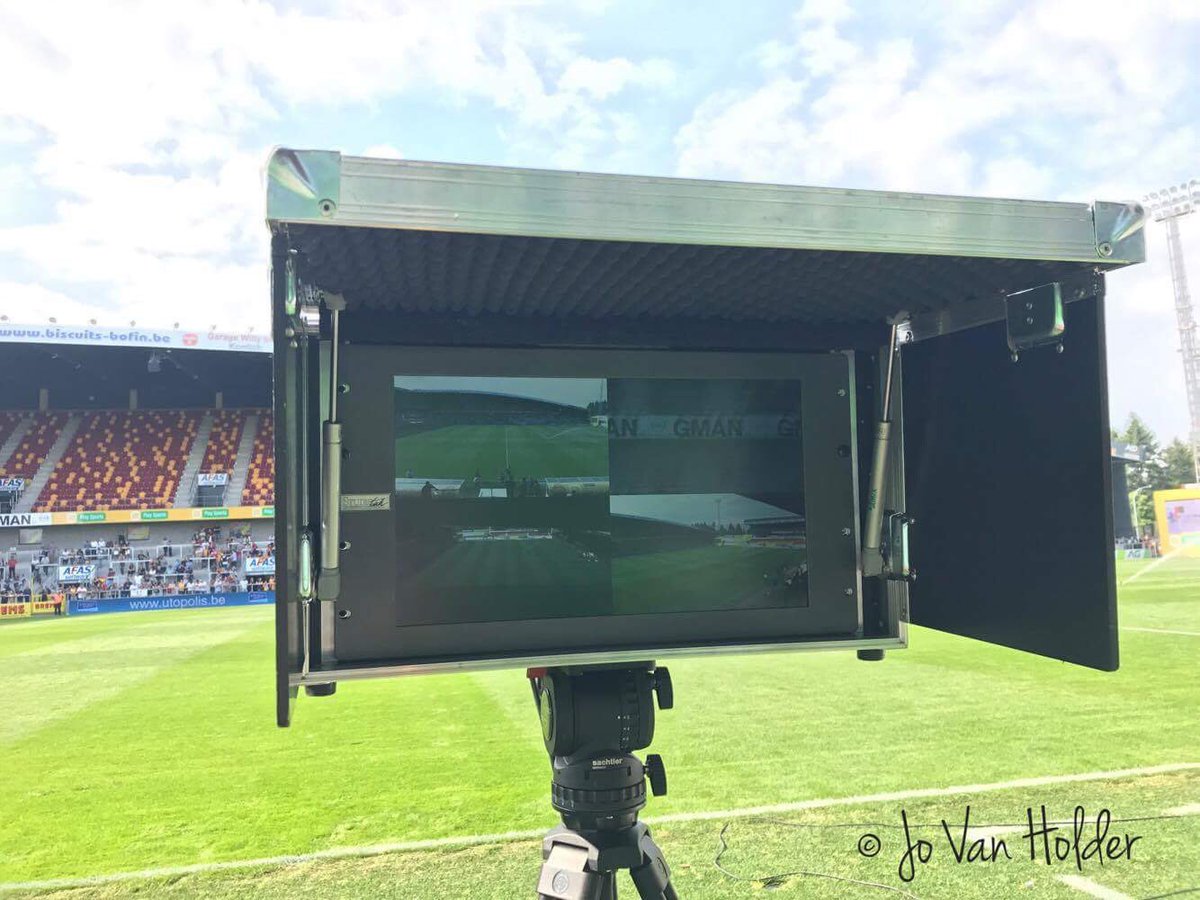 Primeur in het #afasstadion : eerste live test met de videoref vandaag. De videoref kan opgeroepen worden tijdens #kvmoly