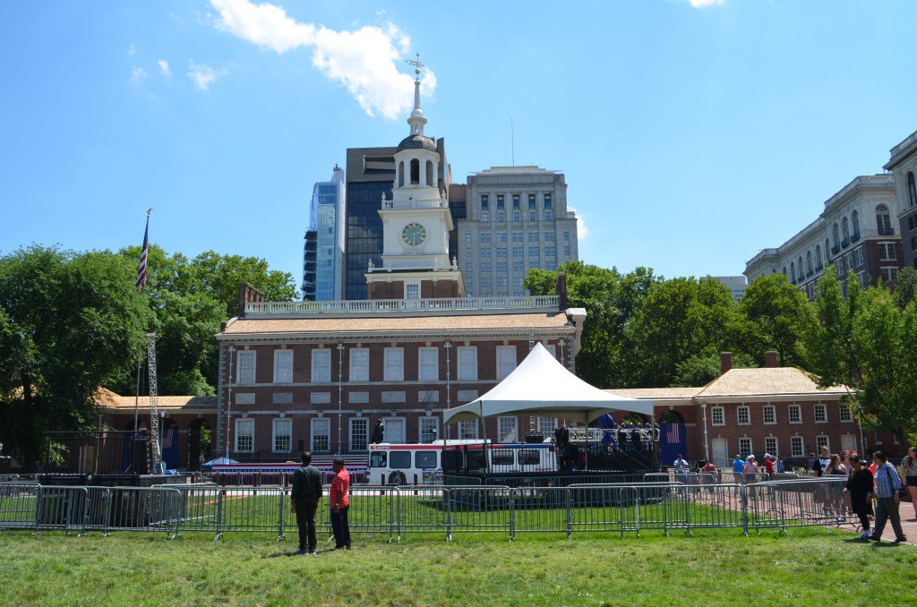 Traveling2L8R's tweet image. Touring Philadelphia: Independence Hall travelingtolater.com/touring-philad…