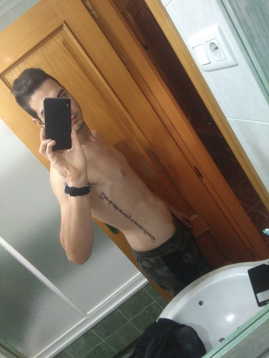 MorenoBarru's tweet photo. +2. 😁💉💉 https://t.co/988PQcz2xl